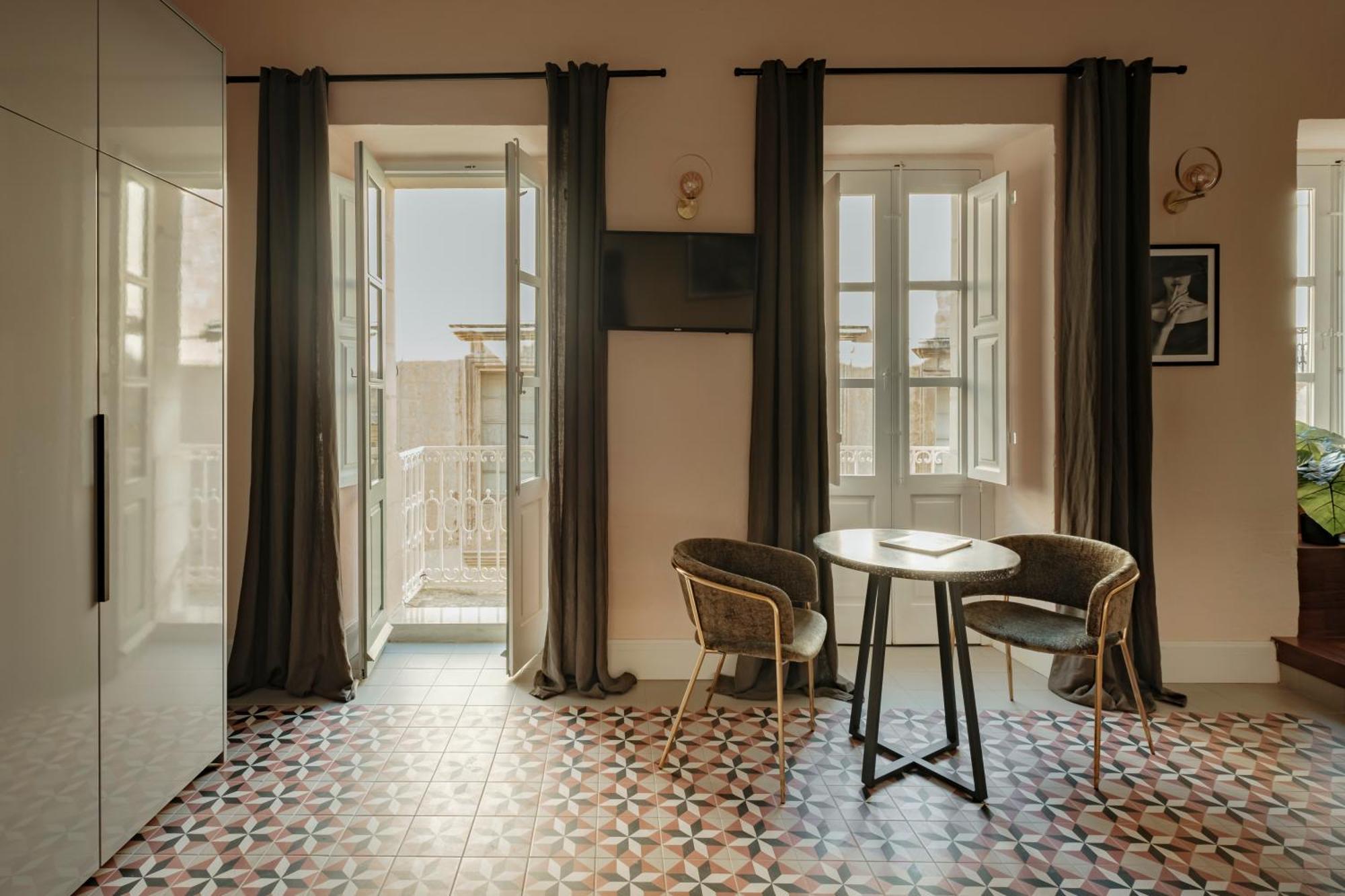 136 Old Bakery Apartment Valletta Ngoại thất bức ảnh
